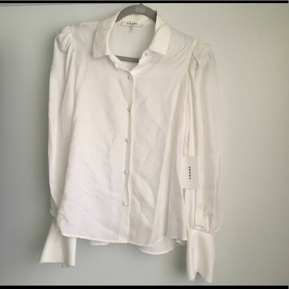 Frame puff long sleeves buttoned down off white shirt, size small/petite